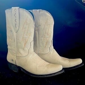 Free People Lightening Strikes Western Leather Boots. NWT